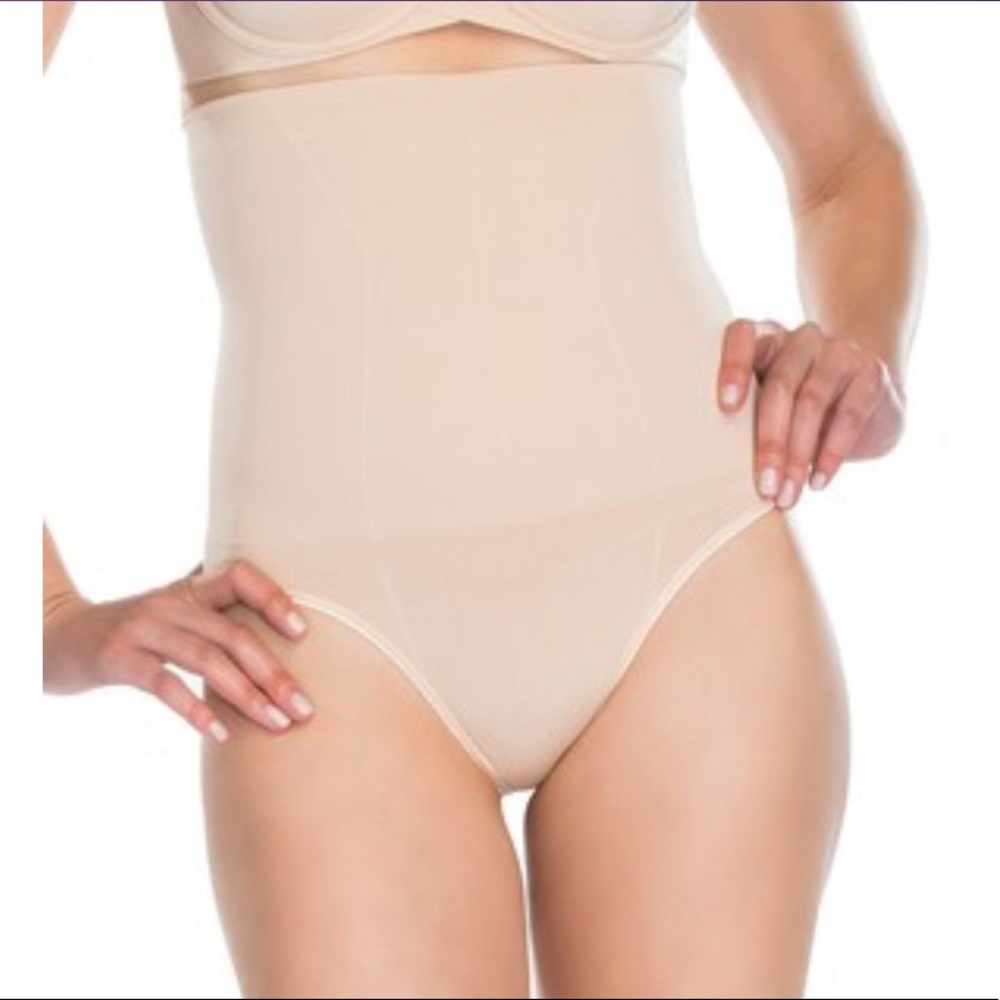 SPANX Flatout Flawless High Waisted Panty Shaper
